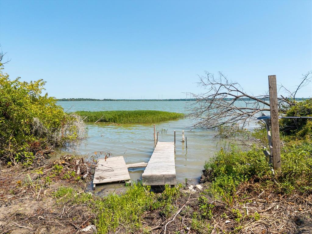 3108 Troy Road Wylie, TX 75098 - Photo 8 of 29 a view of a terrace with chairs