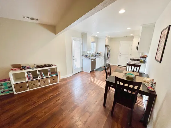 $799,000 | 265 Cornwall Avenue, Unit 2, Grass Valley, CA 95945
