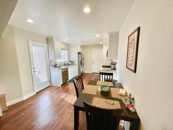 $799,000 | 265 Cornwall Avenue, Unit 2, Grass Valley, CA 95945