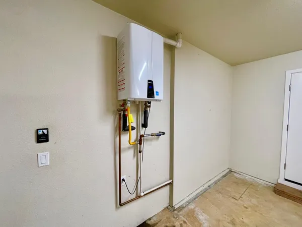 $799,000 | 265 Cornwall Avenue, Unit 2, Grass Valley, CA 95945