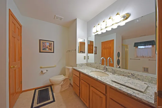 $299,900 | 14610 Walnut Run, Fort Wayne, IN 46814