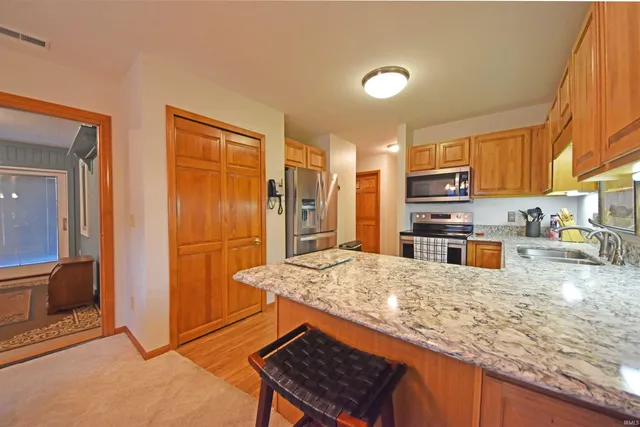 $299,900 | 14610 Walnut Run, Fort Wayne, IN 46814