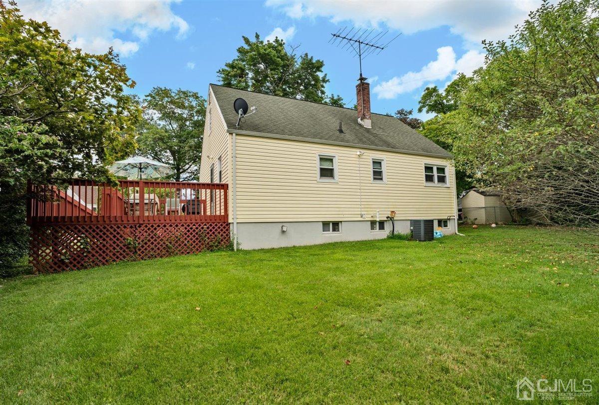 6 Tuthill Road New Brunswick, NJ 08901 - Photo 28 of 29