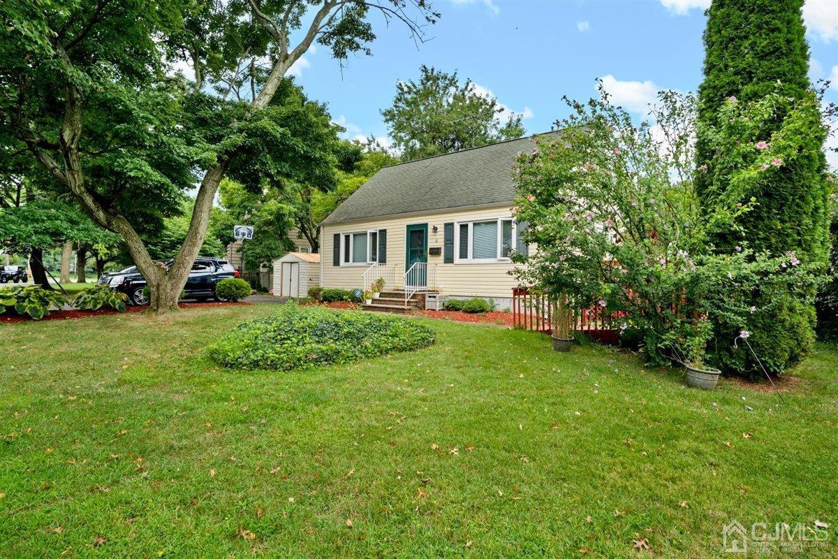 6 Tuthill Road New Brunswick, NJ 08901 - Photo 4 of 29