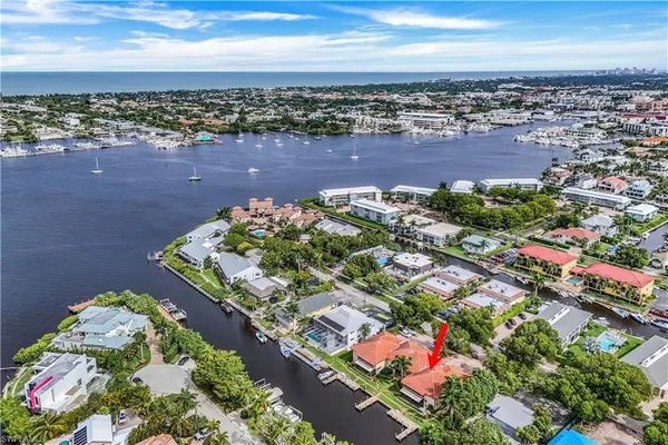 $1,499,000 | 1390 Chesapeake Avenue, Unit 1390, Naples, FL 34102