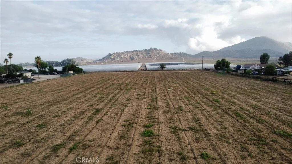 2 Lemon Perris, CA 92571 - Photo 12 of 17