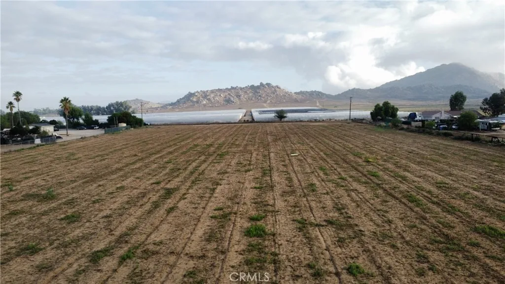 2 Lemon Perris, CA 92571 - Photo 12 of 17