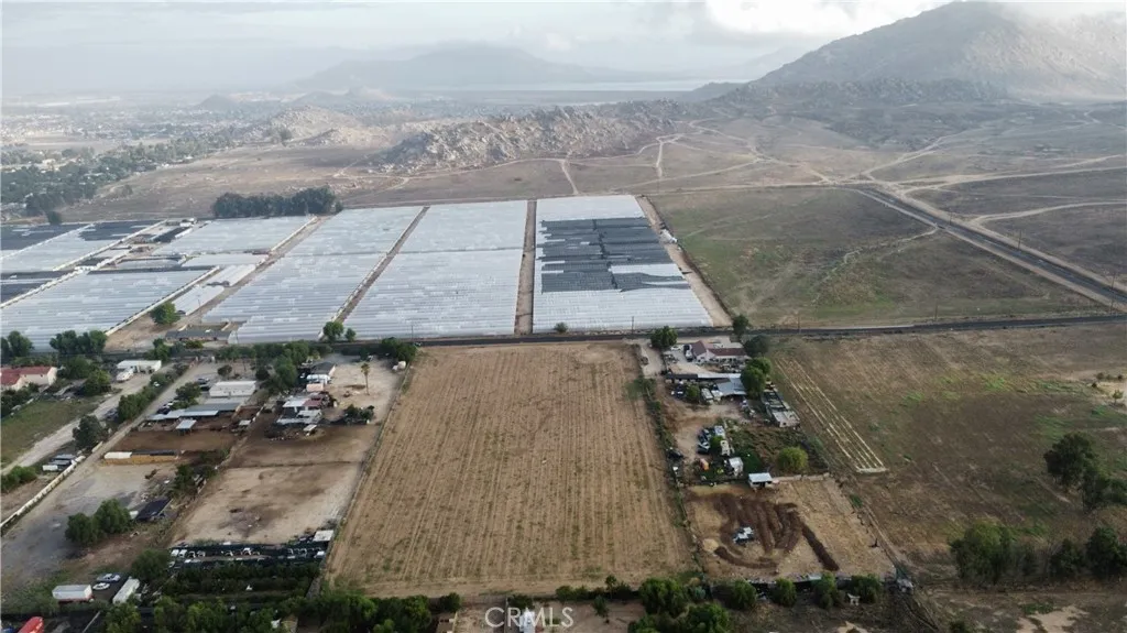 2 Lemon Perris, CA 92571 - Photo 9 of 17 an aerial view of a backyard