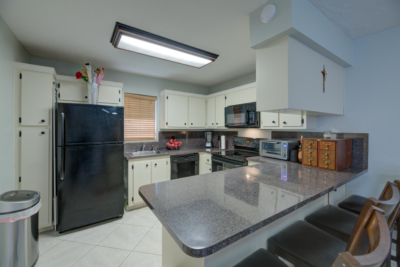 7617 Courtyard Run West Boca Raton, FL 33433 - Photo 5 of 22 Kitchen 1
