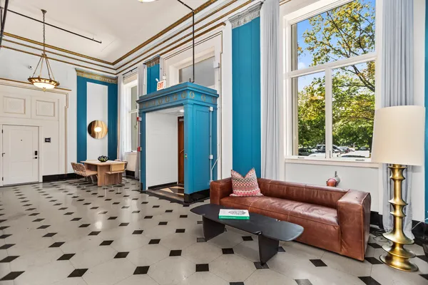 $2,599 | 1453 Maple Avenue, Unit B06, Evanston, IL 60201