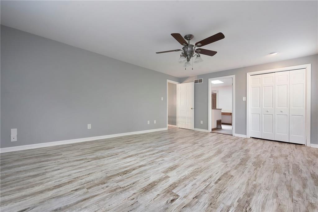 153 Oakwood Road Canonsburg, PA 15317 - Photo 32 of 50