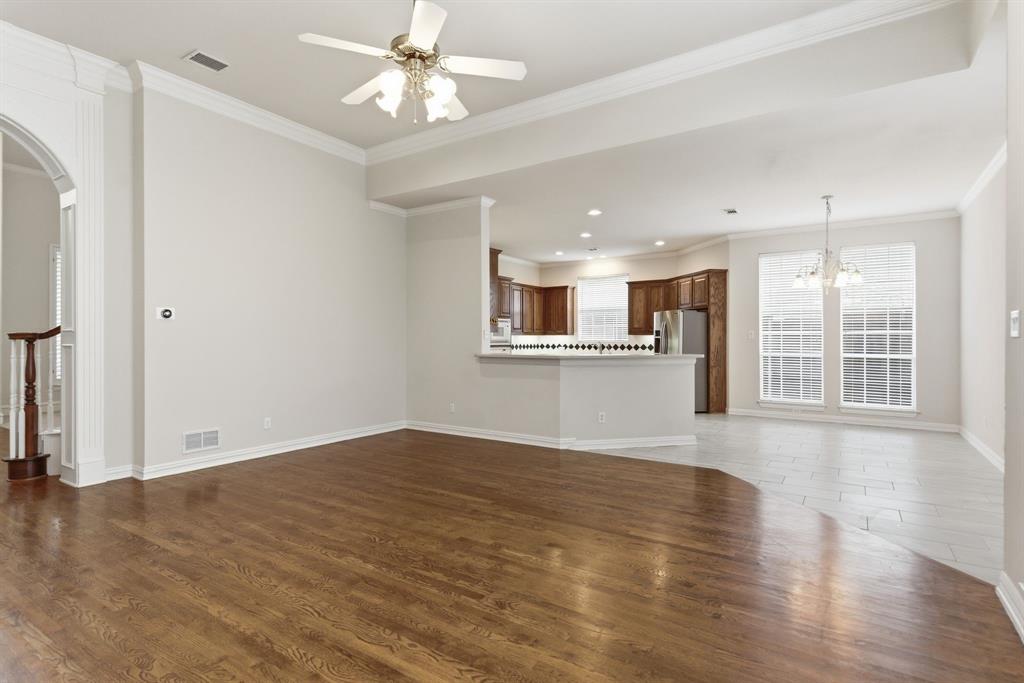 4553 Meadow Ridge Drive Plano, TX 75093 - Photo 14 of 40