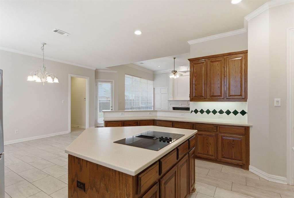 4553 Meadow Ridge Drive Plano, TX 75093 - Photo 21 of 40