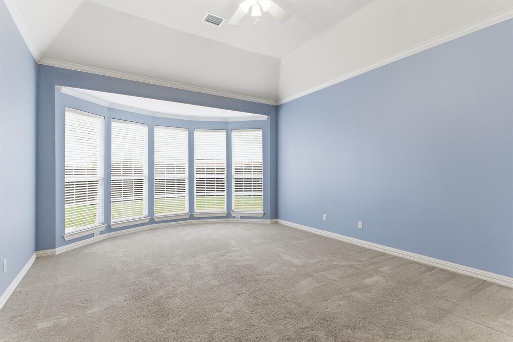 4553 Meadow Ridge Drive Plano, TX 75093 - Photo 23 of 40