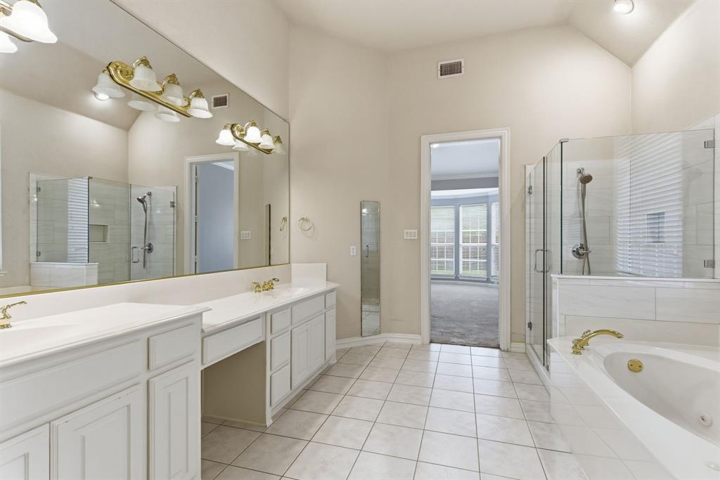 4553 Meadow Ridge Drive Plano, TX 75093 - Photo 28 of 40