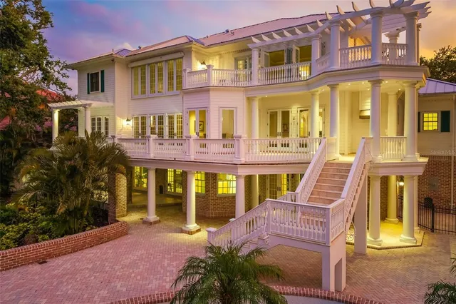 $7,390,000 | 8585 Midnight Pass Road, Sarasota, FL 34242