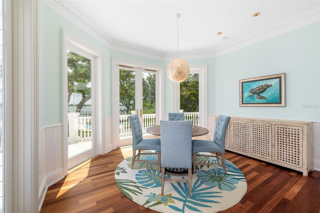 8585 Midnight Pass Road Sarasota, FL 34242 - Photo 29 of 93