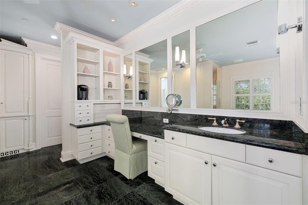 8585 Midnight Pass Road Sarasota, FL 34242 - Photo 53 of 93