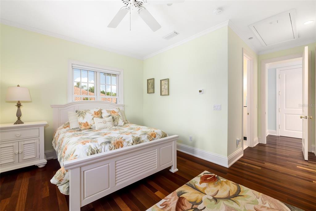 8585 Midnight Pass Road Sarasota, FL 34242 - Photo 61 of 93