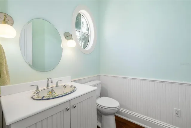 $7,390,000 | 8585 Midnight Pass Road, Sarasota, FL 34242