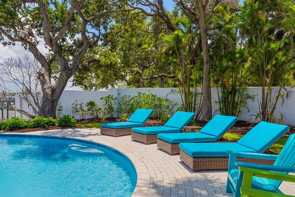 8585 Midnight Pass Road Sarasota, FL 34242 - Photo 90 of 93