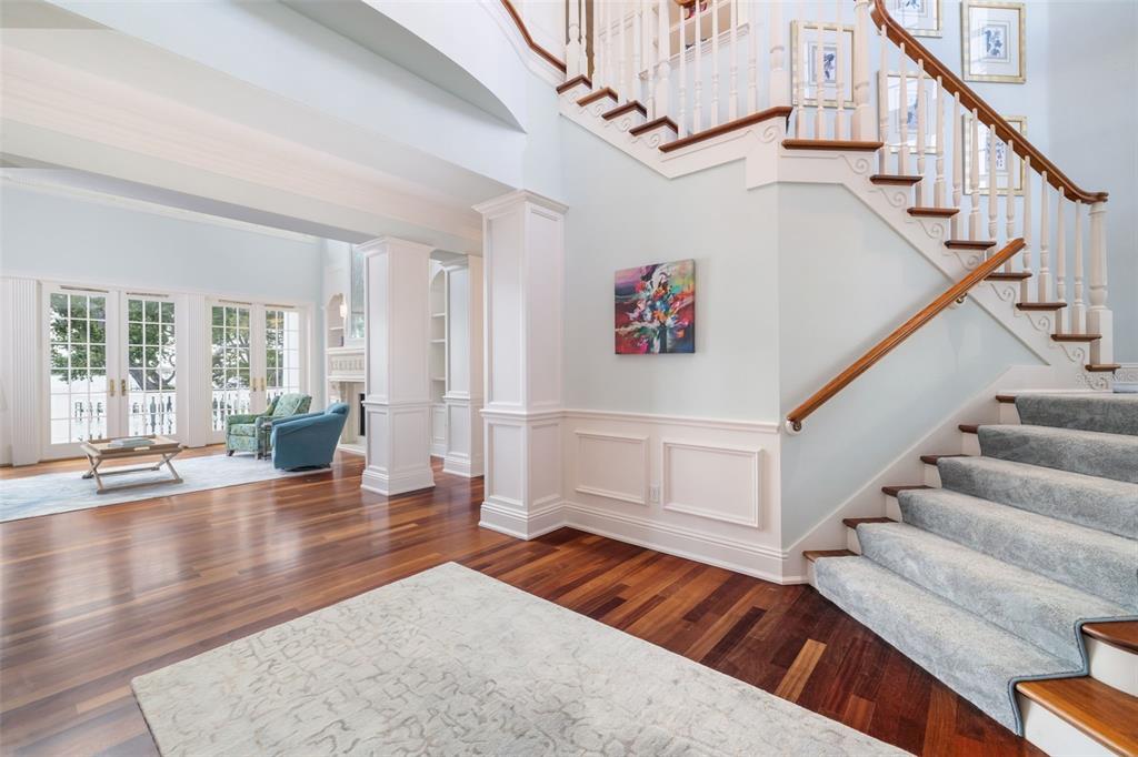 8585 Midnight Pass Road Sarasota, FL 34242 - Photo 9 of 93