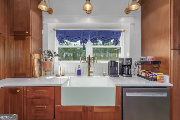 $995,000 | 2110 Post Road, Alma, GA 31510