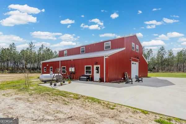 $995,000 | 2110 Post Road, Alma, GA 31510