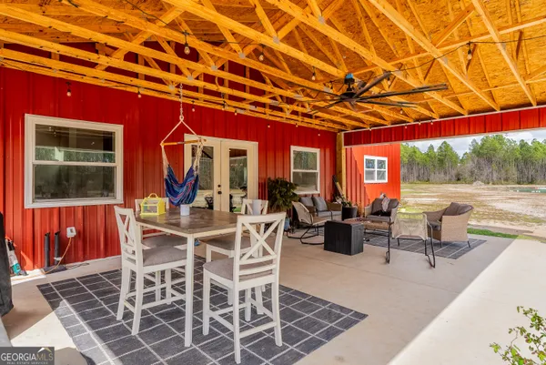 $995,000 | 2110 Post Road, Alma, GA 31510