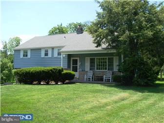 212 Croft Road North Wales, PA 19454 - Photo 1 of 5 Gallery Image 1