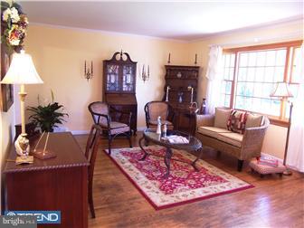 212 Croft Road North Wales, PA 19454 - Photo 4 of 5 Gallery Image 4