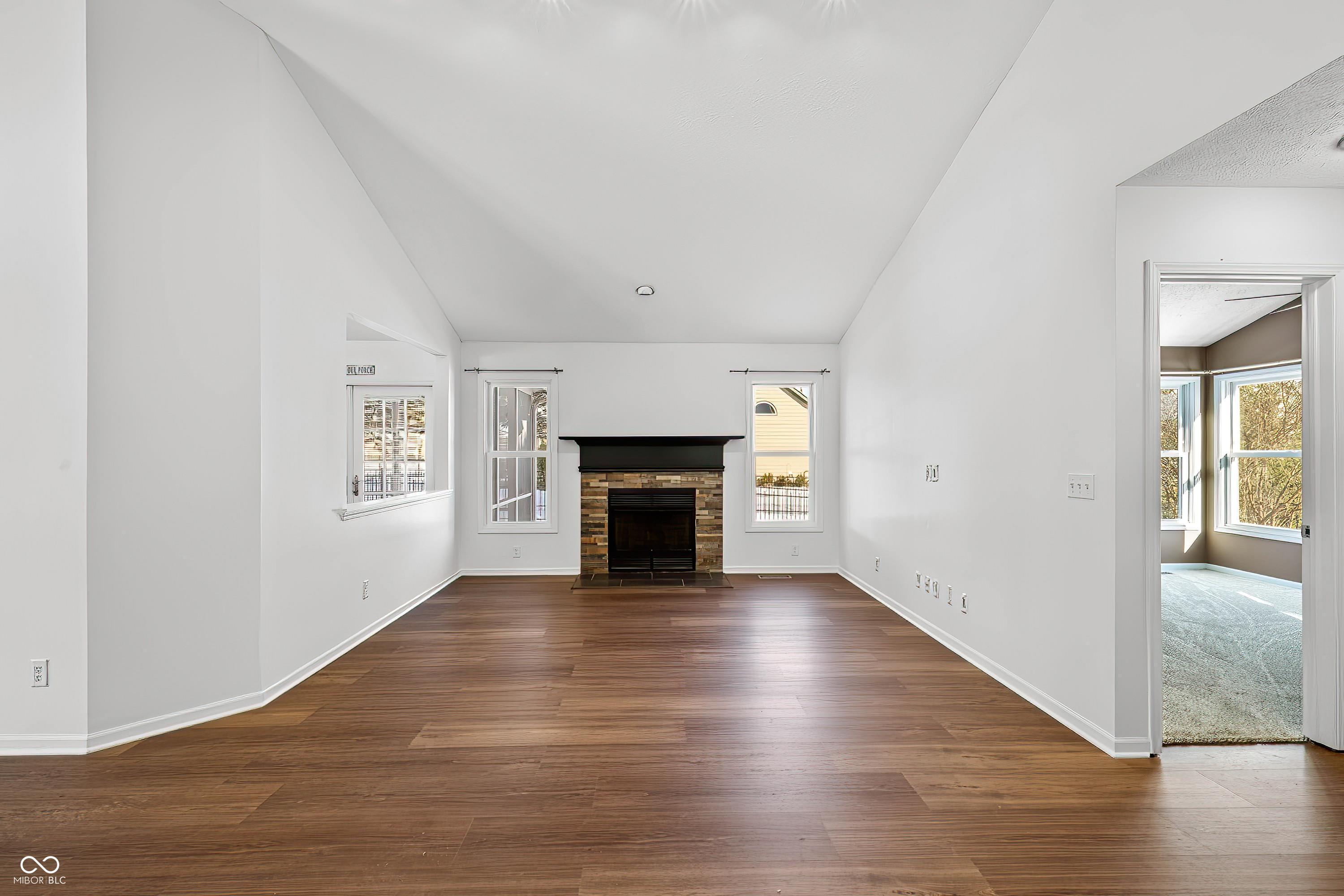 11927 Halla Place Fishers, IN 46038 - Photo 8 of 21