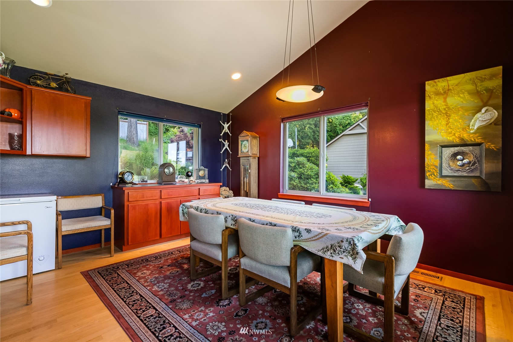 1415 37th Street Bellingham, WA 98229 - Photo 17 of 37 a dining room with furniture and wooden floor