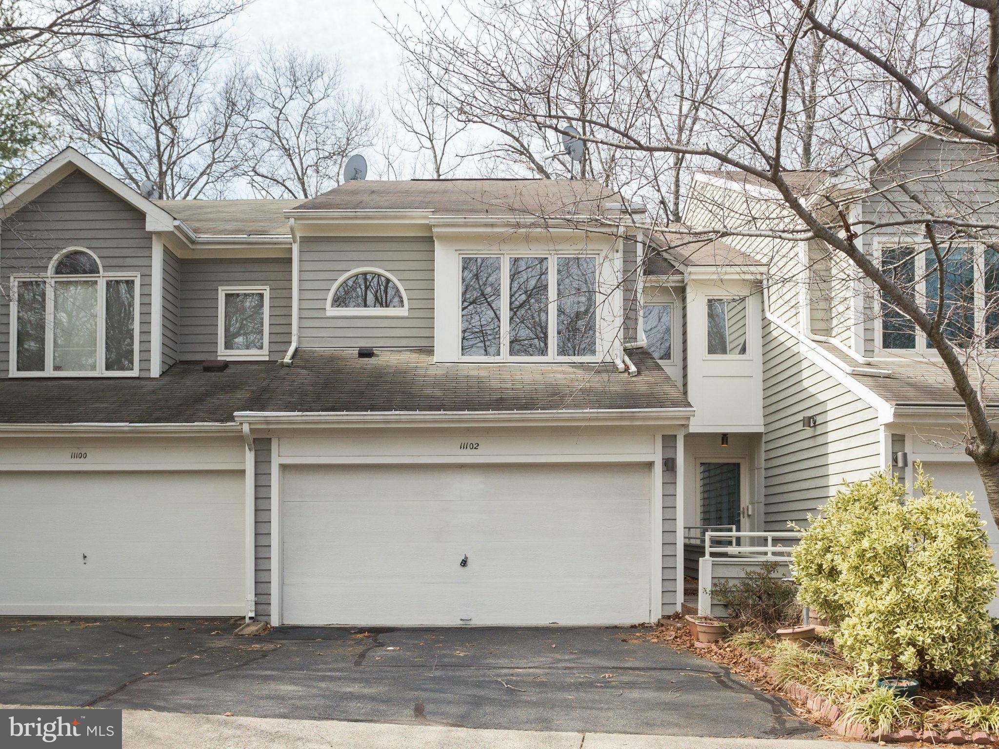 11102 Lakespray Way Reston, VA 20191 - Photo 1 of 28 Exterior (Front)
