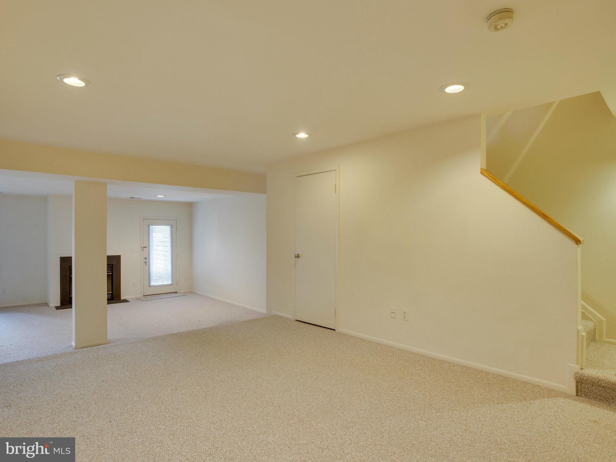 11102 Lakespray Way Reston, VA 20191 - Photo 25 of 28 Basement