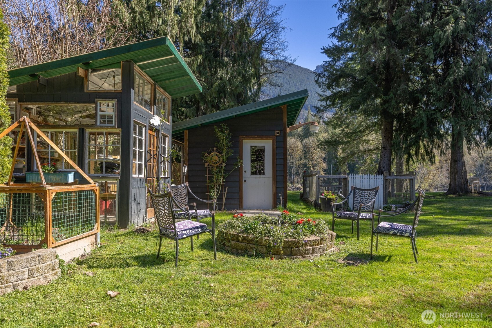 49487 Concrete Sauk Valley Road Concrete, WA 98237 - Photo 8 of 39