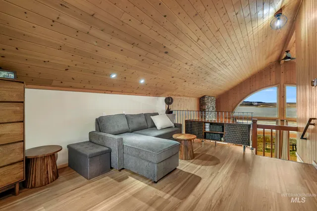 $415,000 | 150 Wood Riv Canal Road, Bellevue, ID 83313