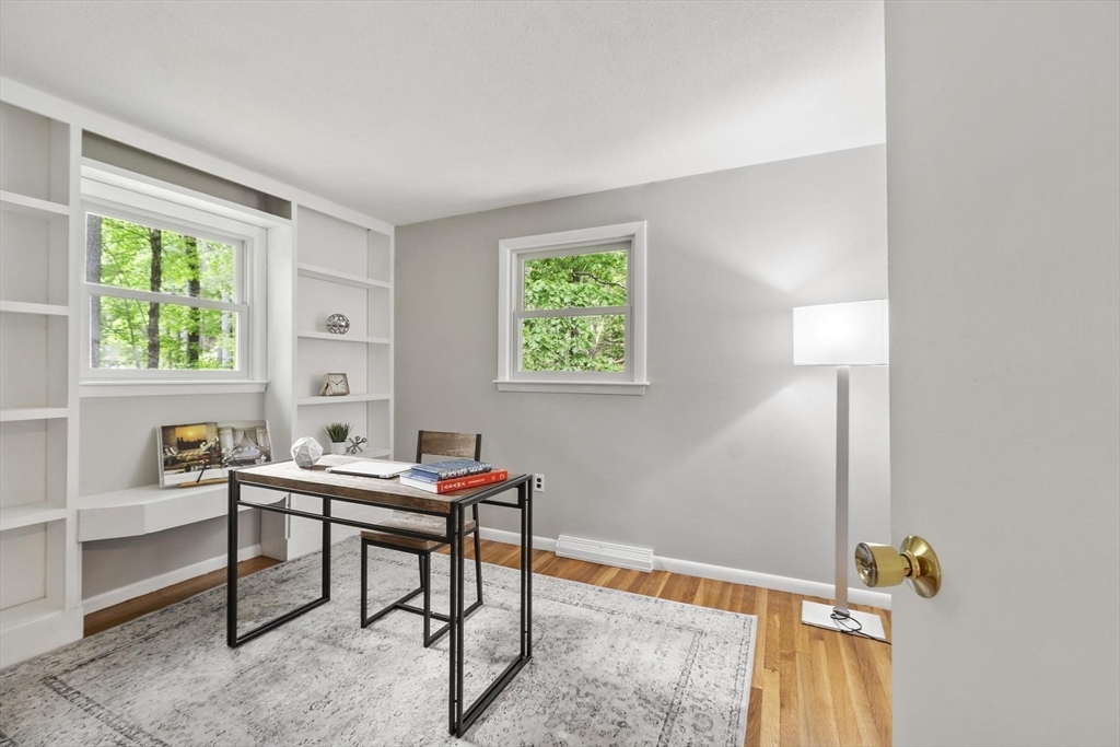 34 Sleigh Road Chelmsford, MA 01824 - Photo 10 of 24 Gallery Image 10