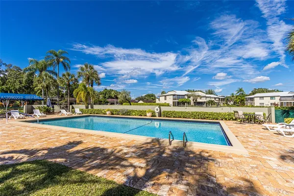 $2,300 | 8566 Casa Del Lago, Unit H, Boca Raton, FL 33433
