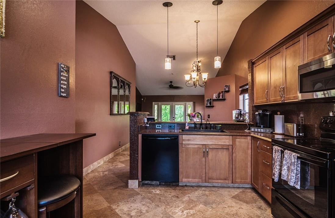 10176 Allegro Drive Boca Raton, FL 33428 - Photo 14 of 32 Photo 15