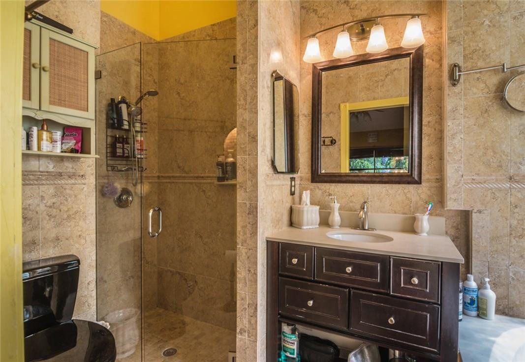 10176 Allegro Drive Boca Raton, FL 33428 - Photo 25 of 32 Master Bath