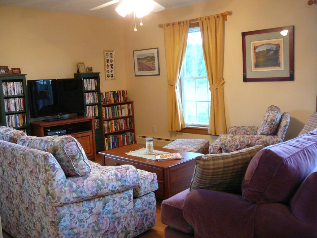 1603 Sandy Birch Road Georgia, VT 05468 - Photo 8 of 32