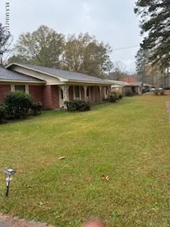 $195,000 | 1333 East 1st Street, Forest, MS 39074