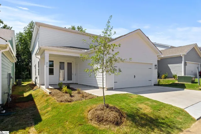 $419,990 | 214 Nicolet Place, Simpsonville, SC 29681