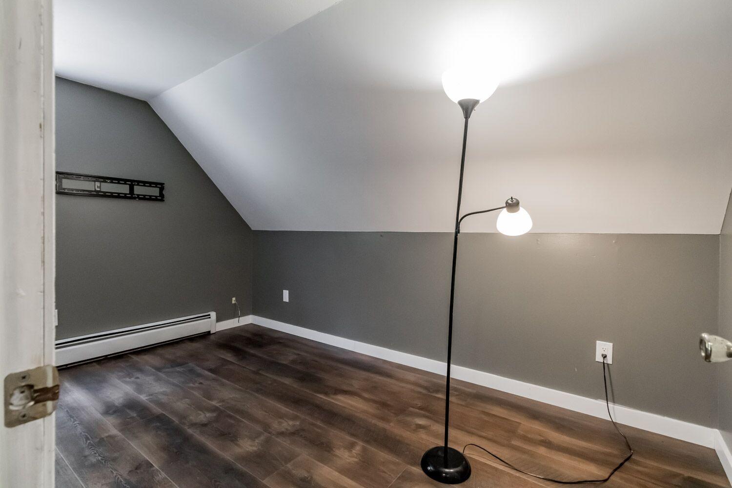 111 Greenfield Road Waterboro, ME 04061 - Photo 13 of 32 111 22