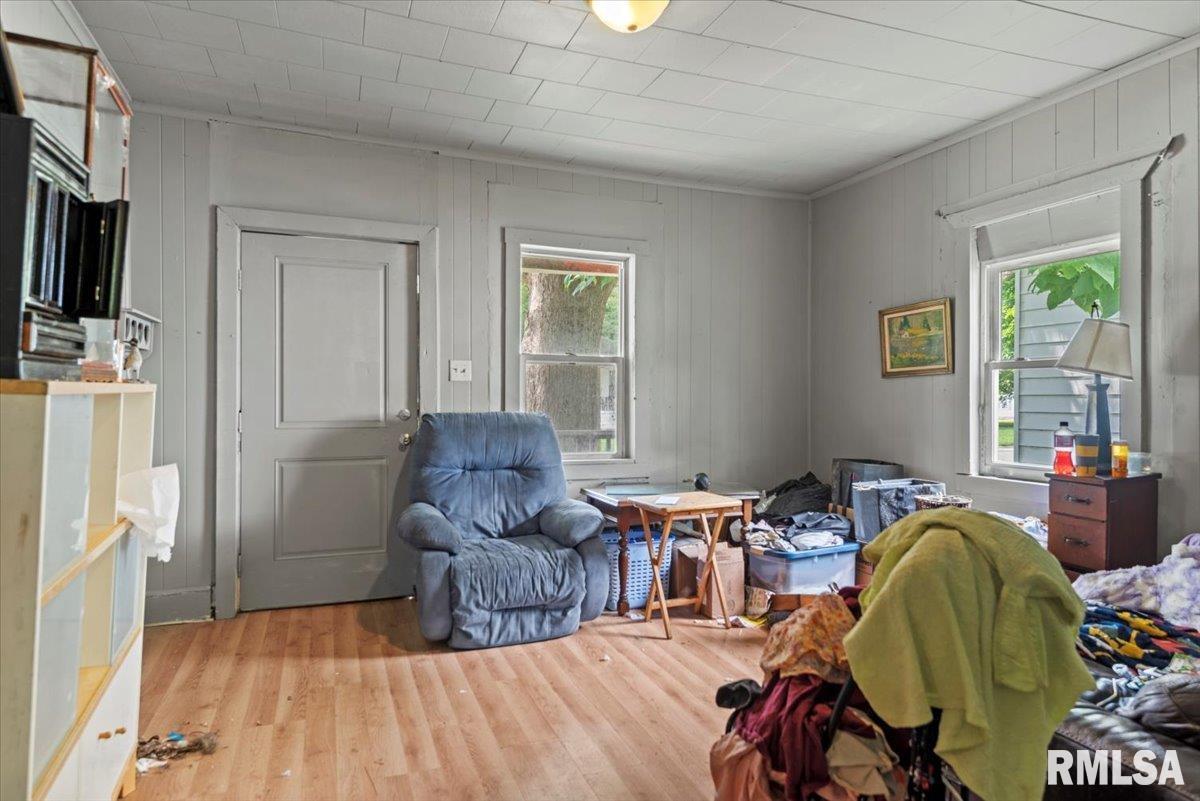 1715 Clay Street Springfield, IL 62703 - Photo 4 of 11