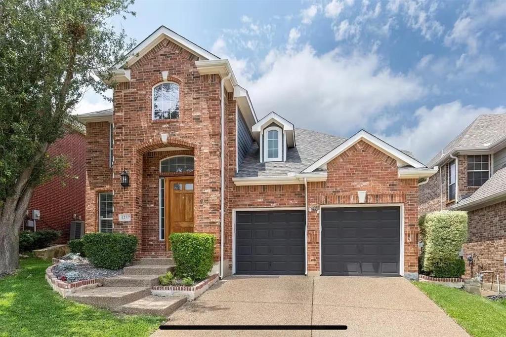 1237 Tioga Drive Irving, TX 75063 - Photo 1 of 15