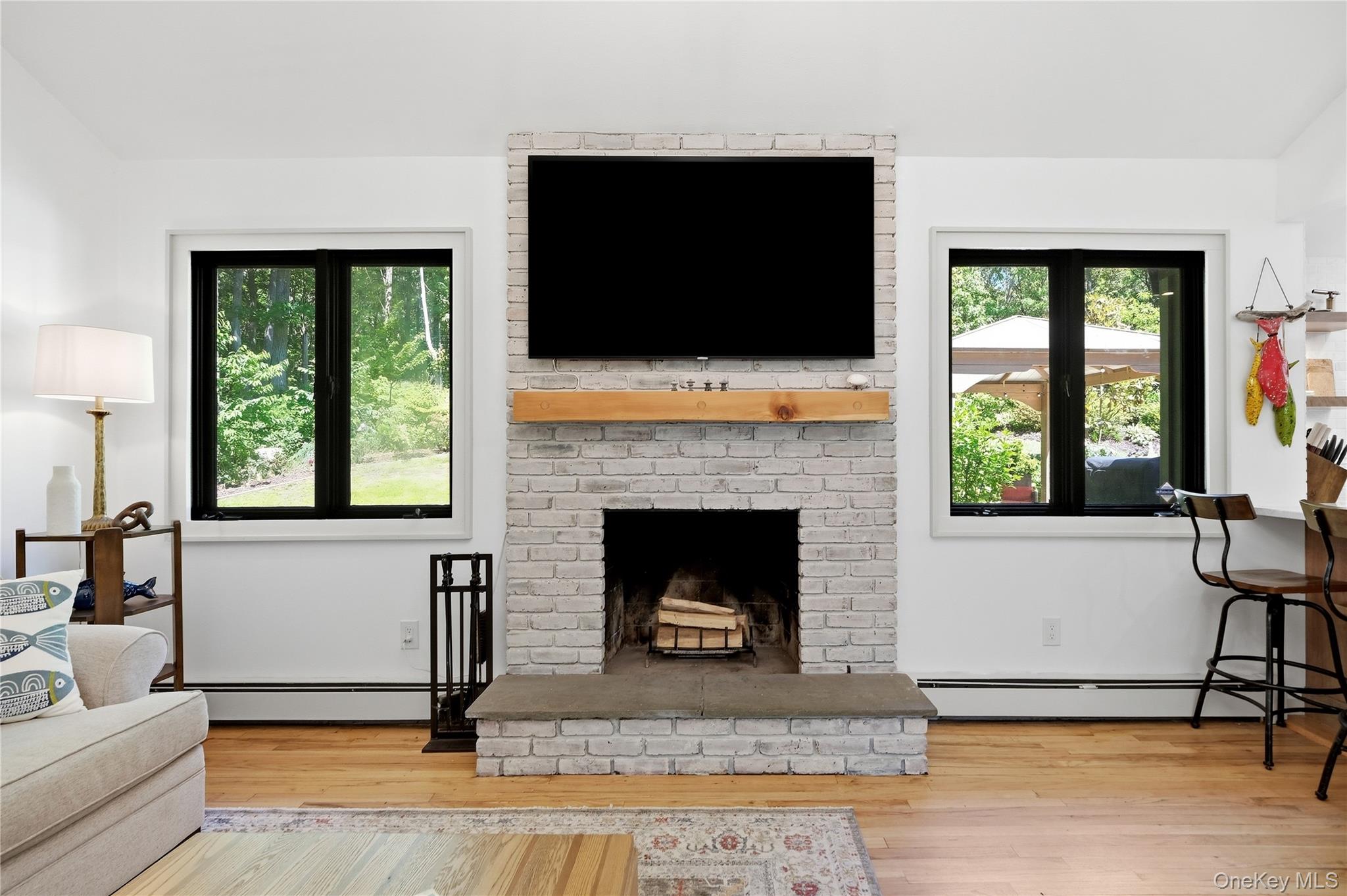 53 Soundview Drive Shoreham, NY 11786 - Photo 6 of 44