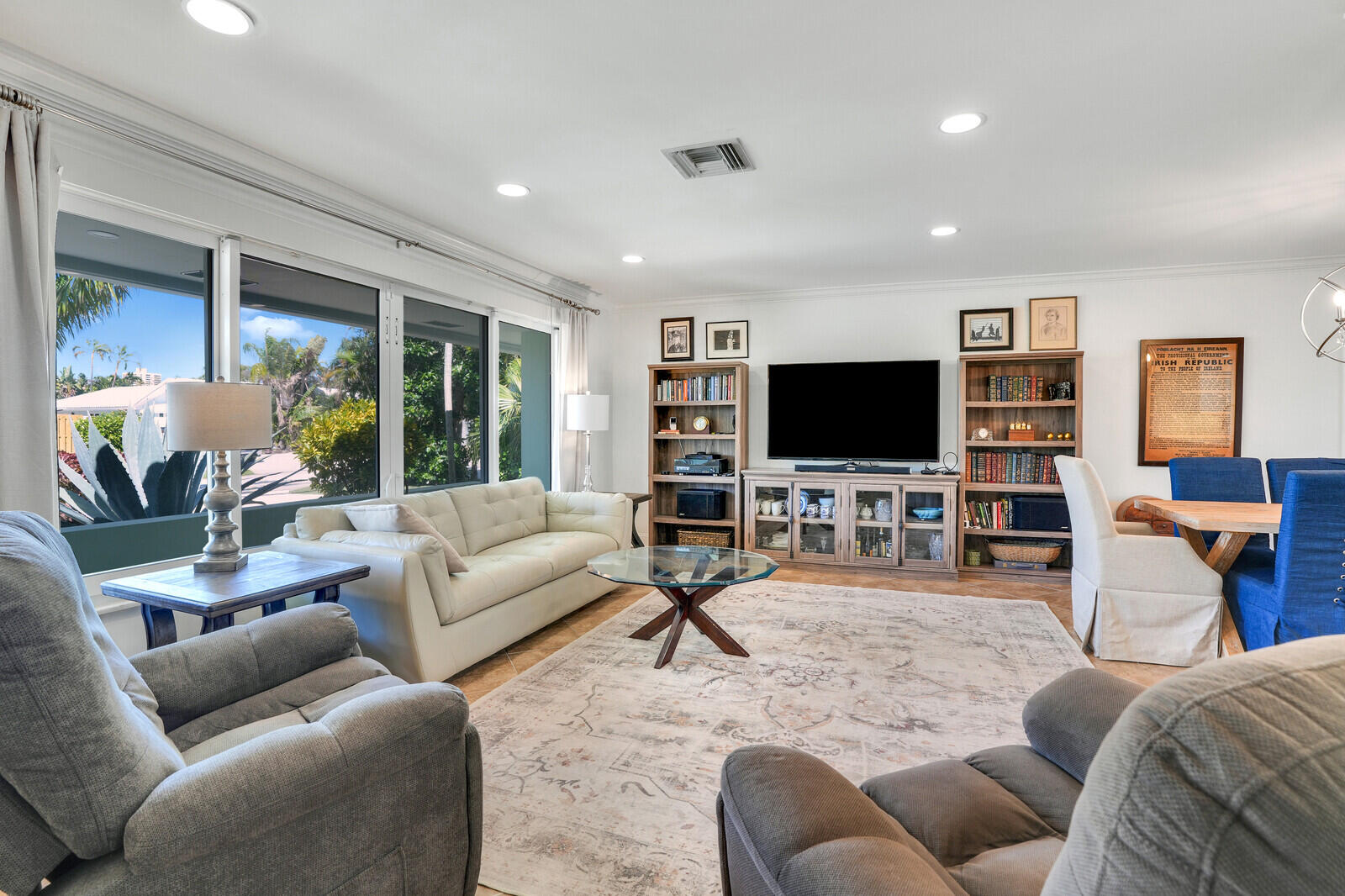 1161 Dolphin Road Singer Island, FL 33404 - Photo 5 of 51 05_Image_5_mls