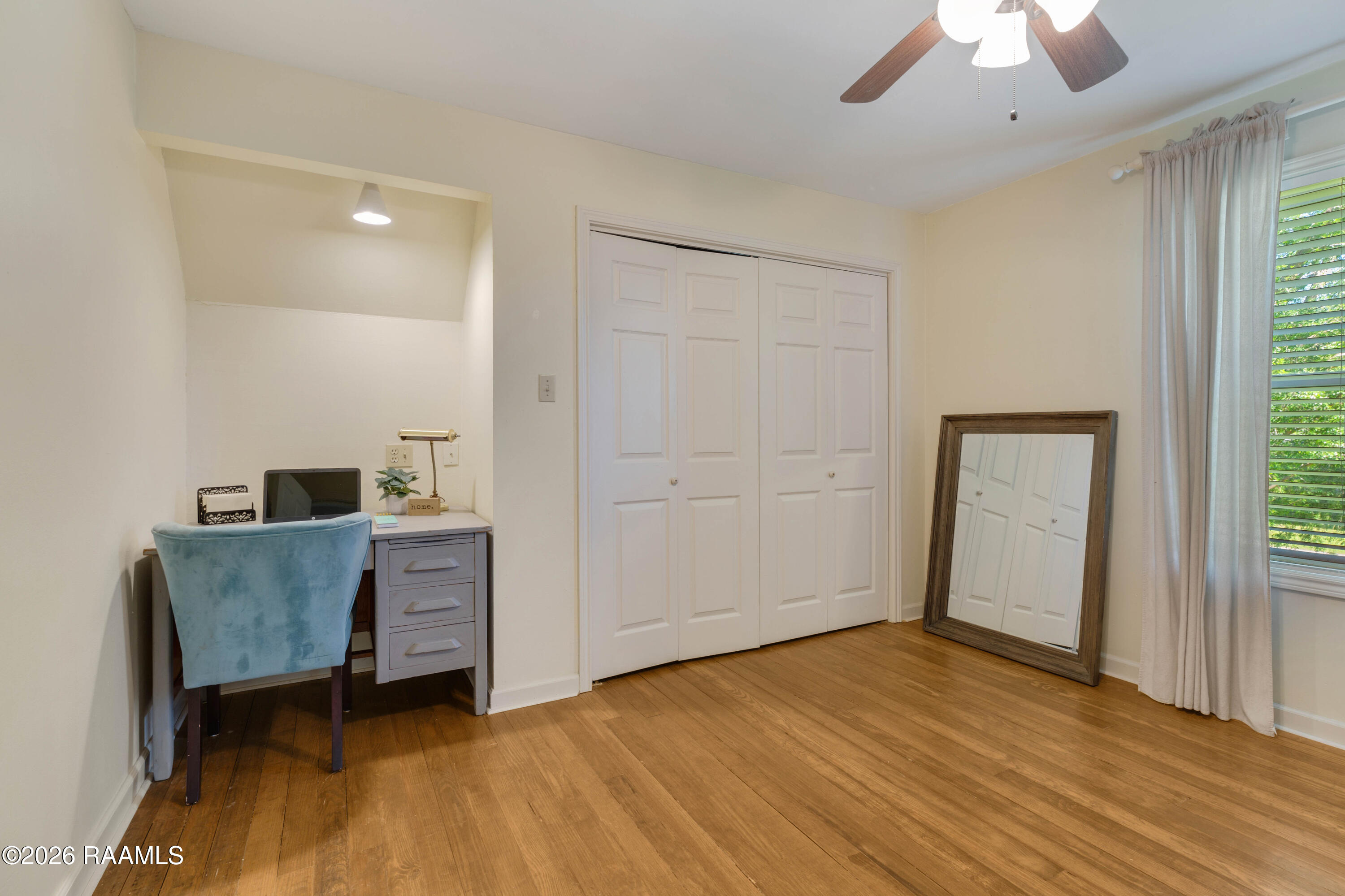 708 Kyle Landry Road New Iberia, LA 70563 - Photo 24 of 30 Upstairs Bedroom 2